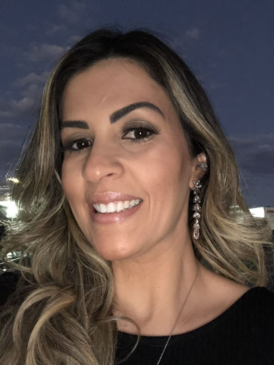 Camila R.